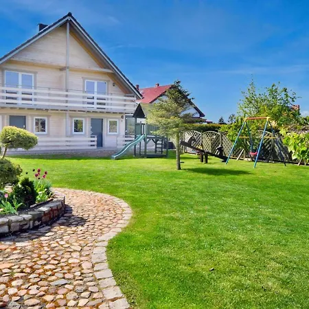 Gorgeous In Darlowo With Wifi 펜션