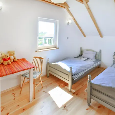 Gorgeous In Darlowo With Wifi * Zizow